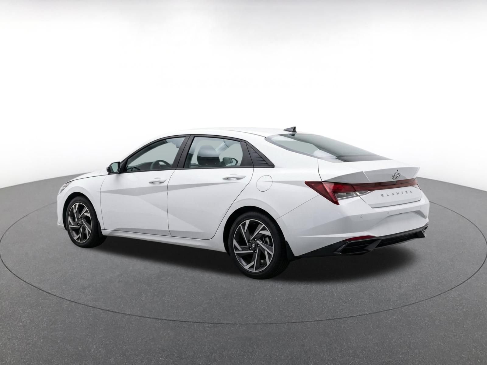 Thumbnail: 2025 Hyundai Elantra - 7
