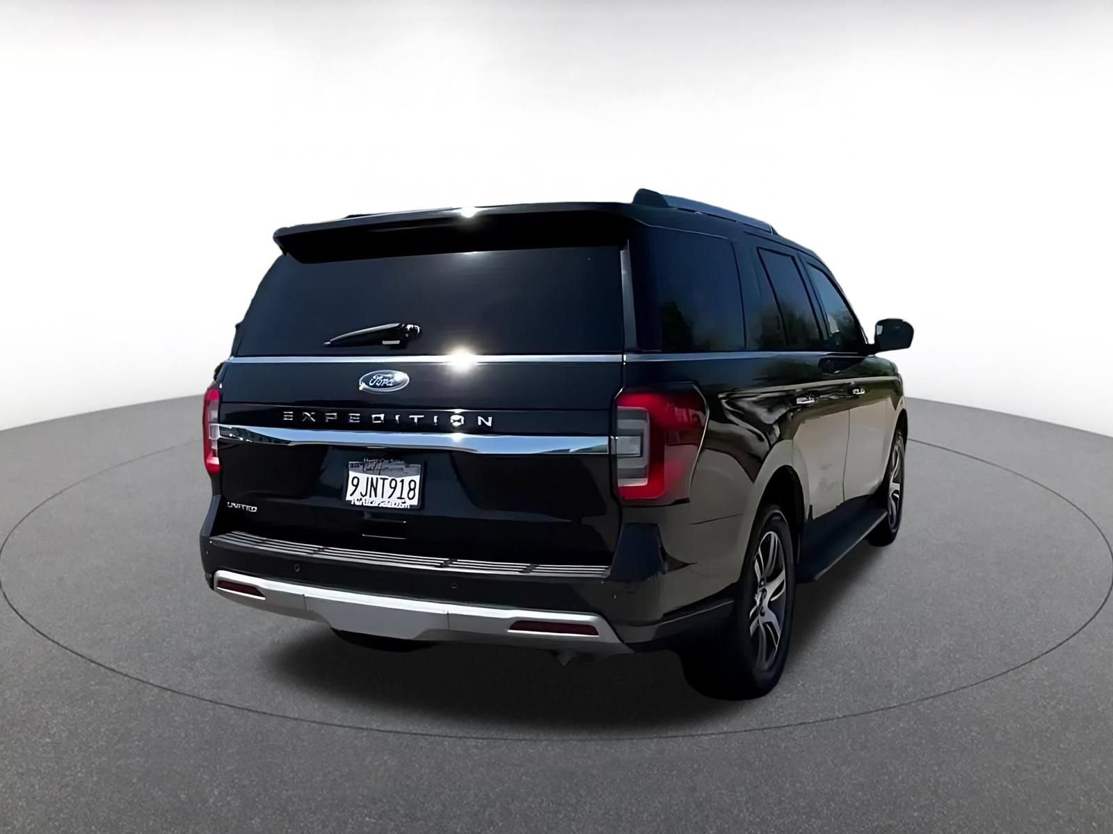 Thumbnail: 2024 Ford Expedition - 11