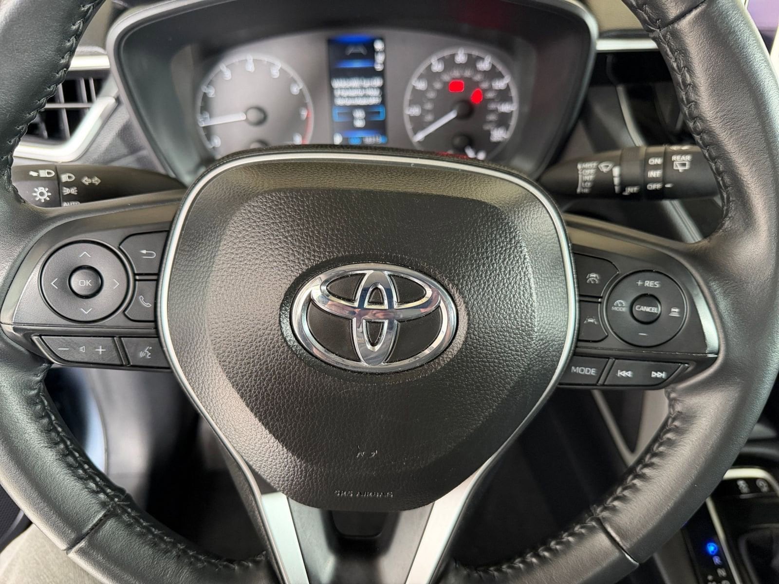 Thumbnail: 2025 Toyota Corolla Cross - 27