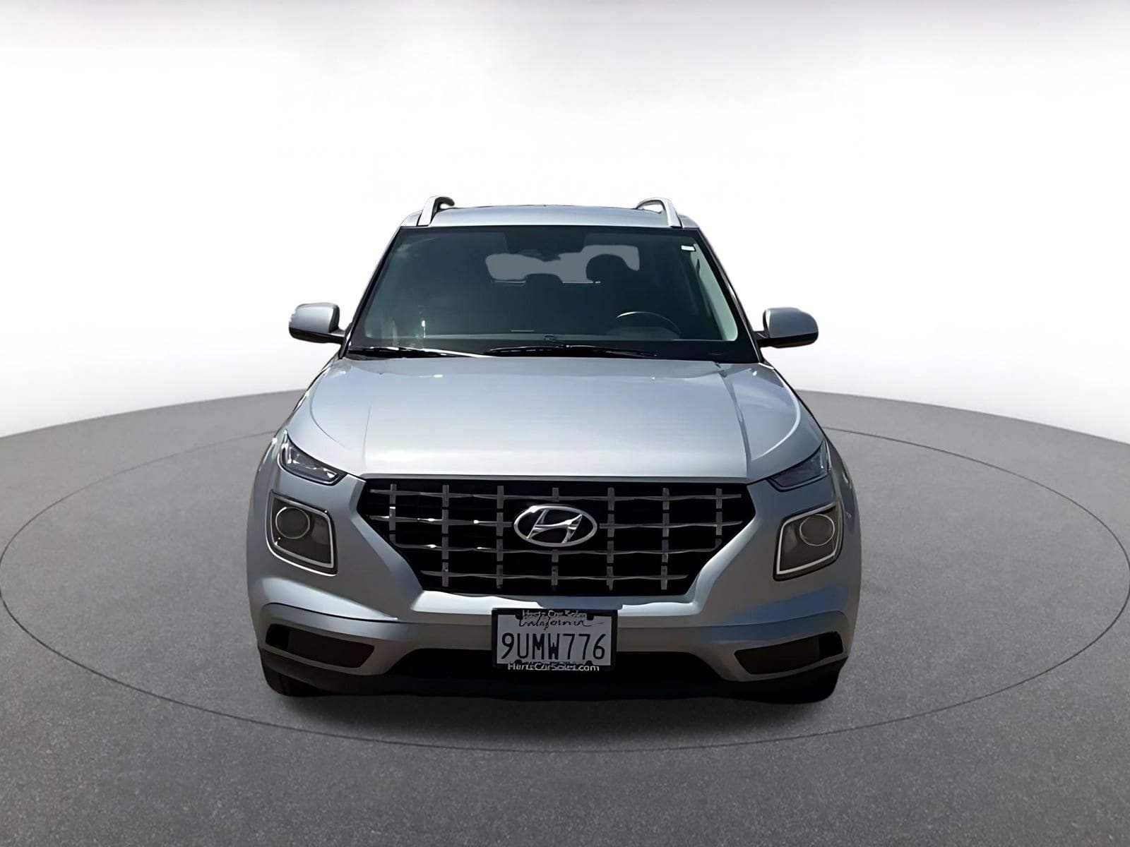 Thumbnail: 2025 Hyundai Venue - 4