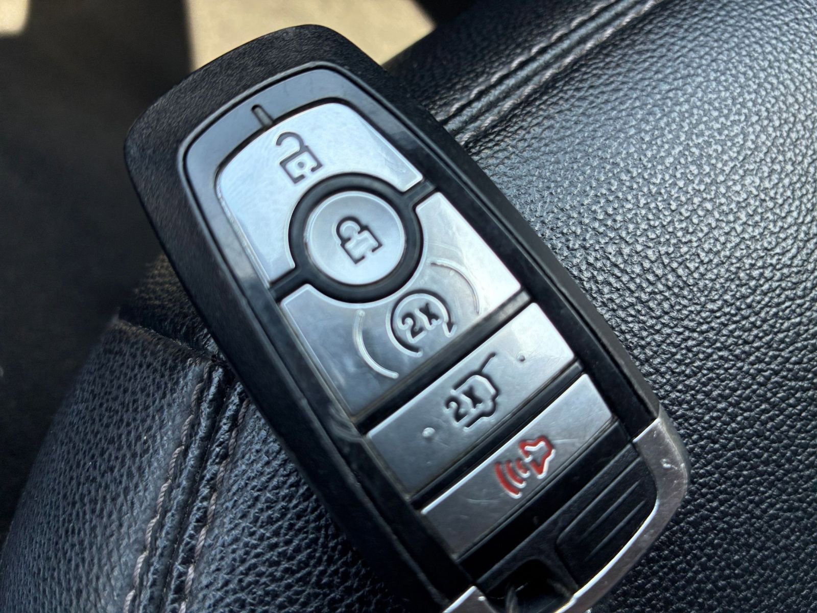 Thumbnail: 2023 Ford Explorer - 28