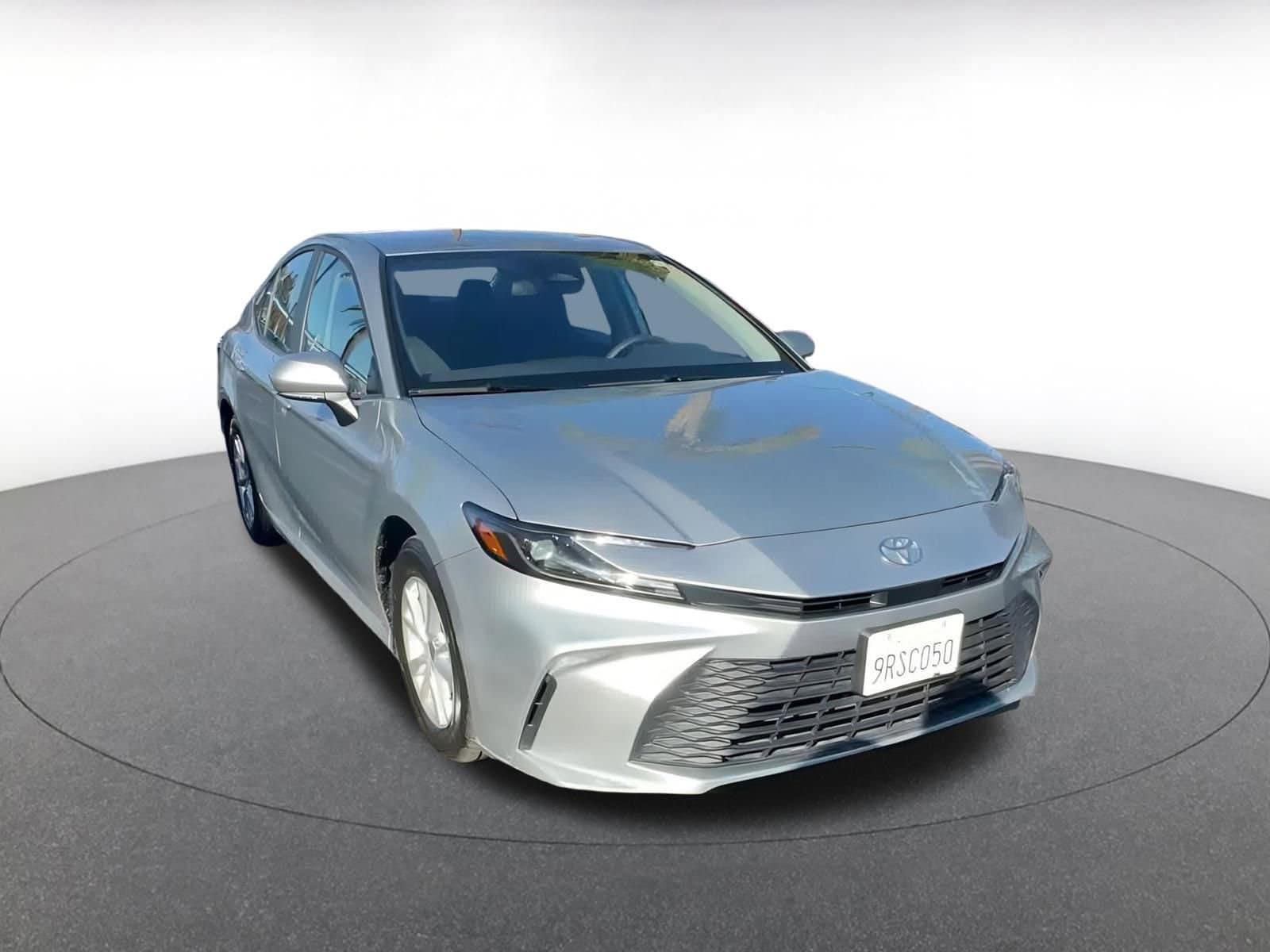 Thumbnail: 2025 Toyota Camry - 3