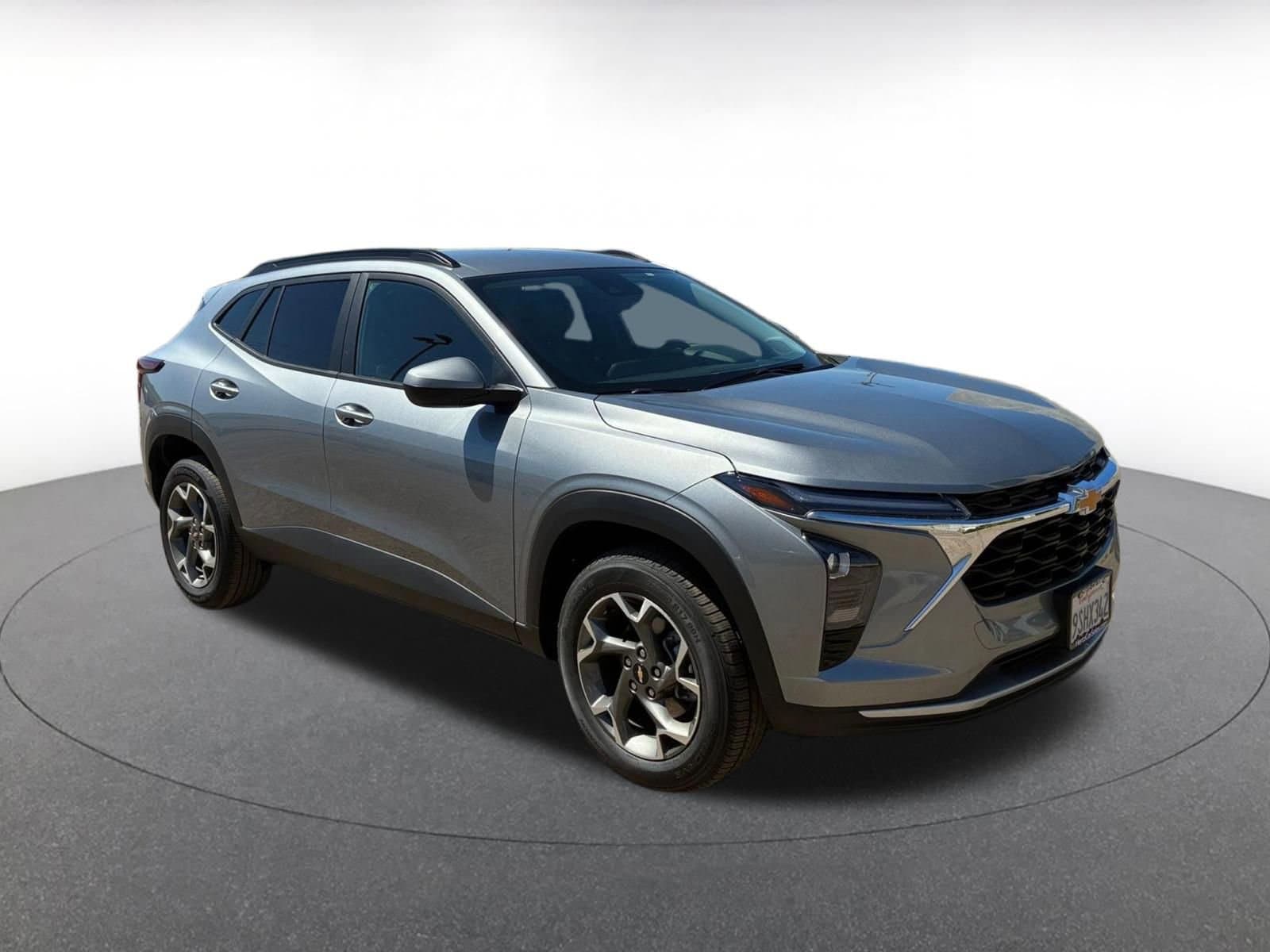 Thumbnail: 2025 Chevrolet Trax - 1