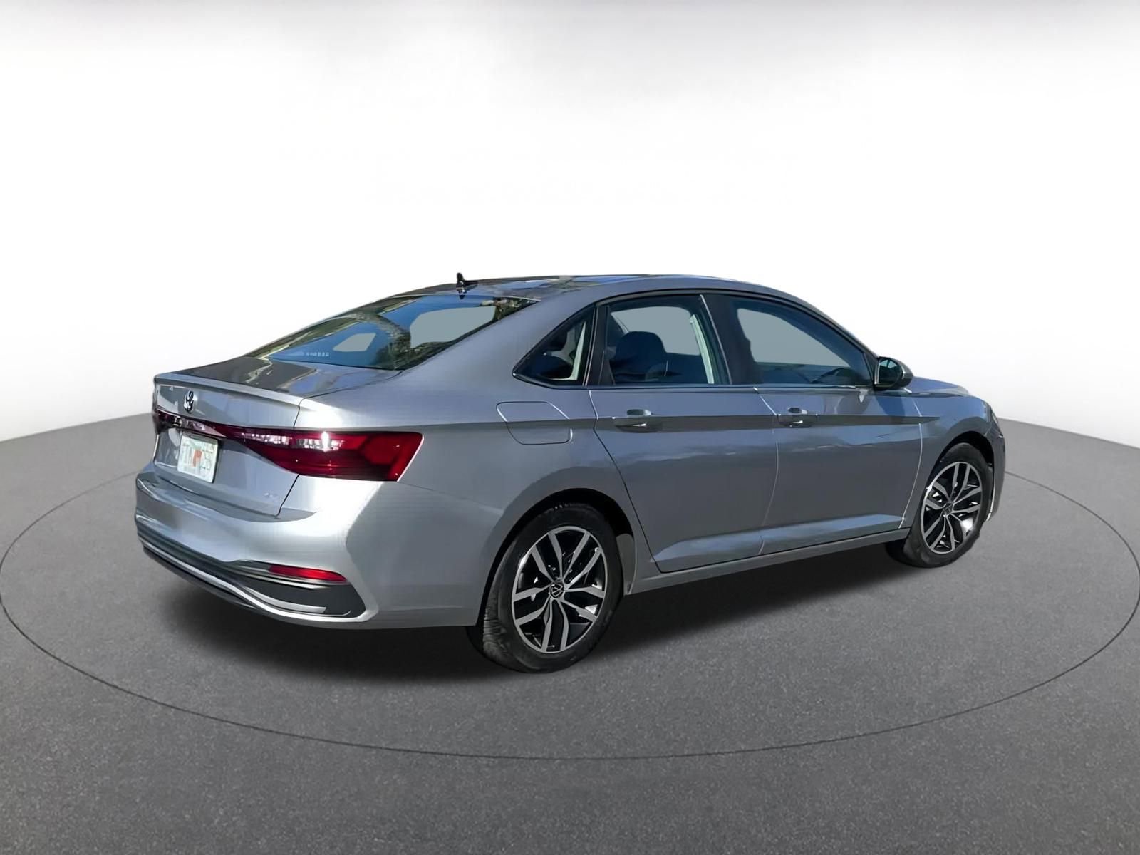 Thumbnail: 2025 Volkswagen Jetta - 11