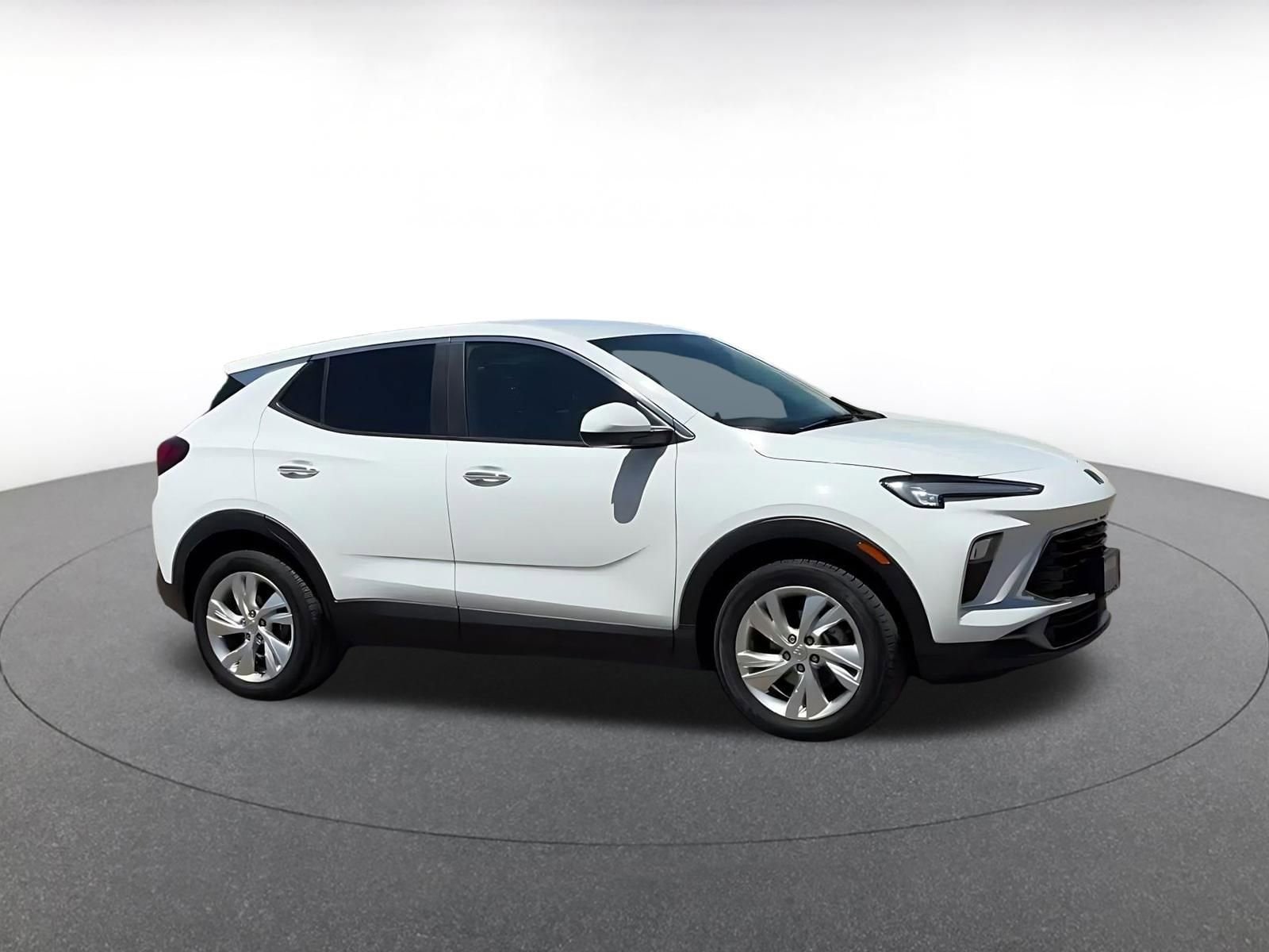 Thumbnail: 2025 Buick Encore GX - 2