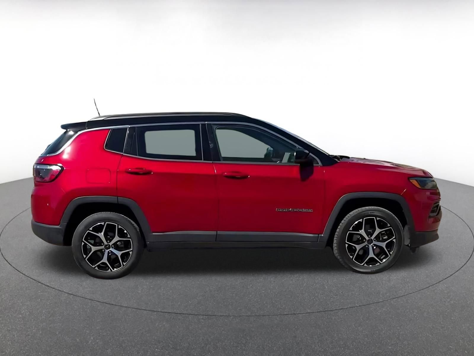 Thumbnail: 2025 Jeep Compass - 16