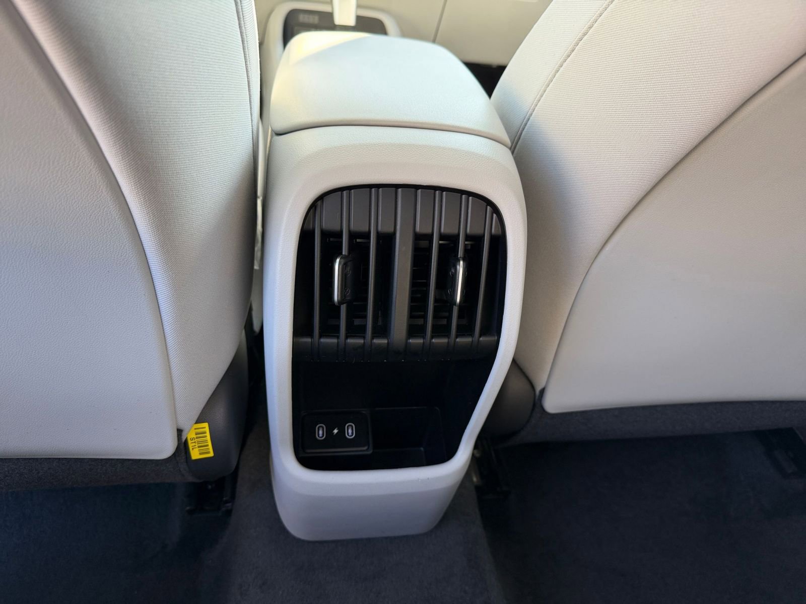 Thumbnail: 2025 Hyundai Kona - 24