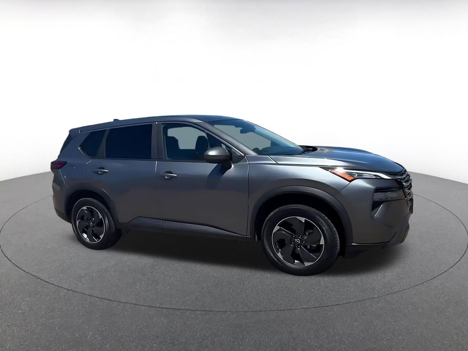 Thumbnail: 2025 Nissan Rogue - 2