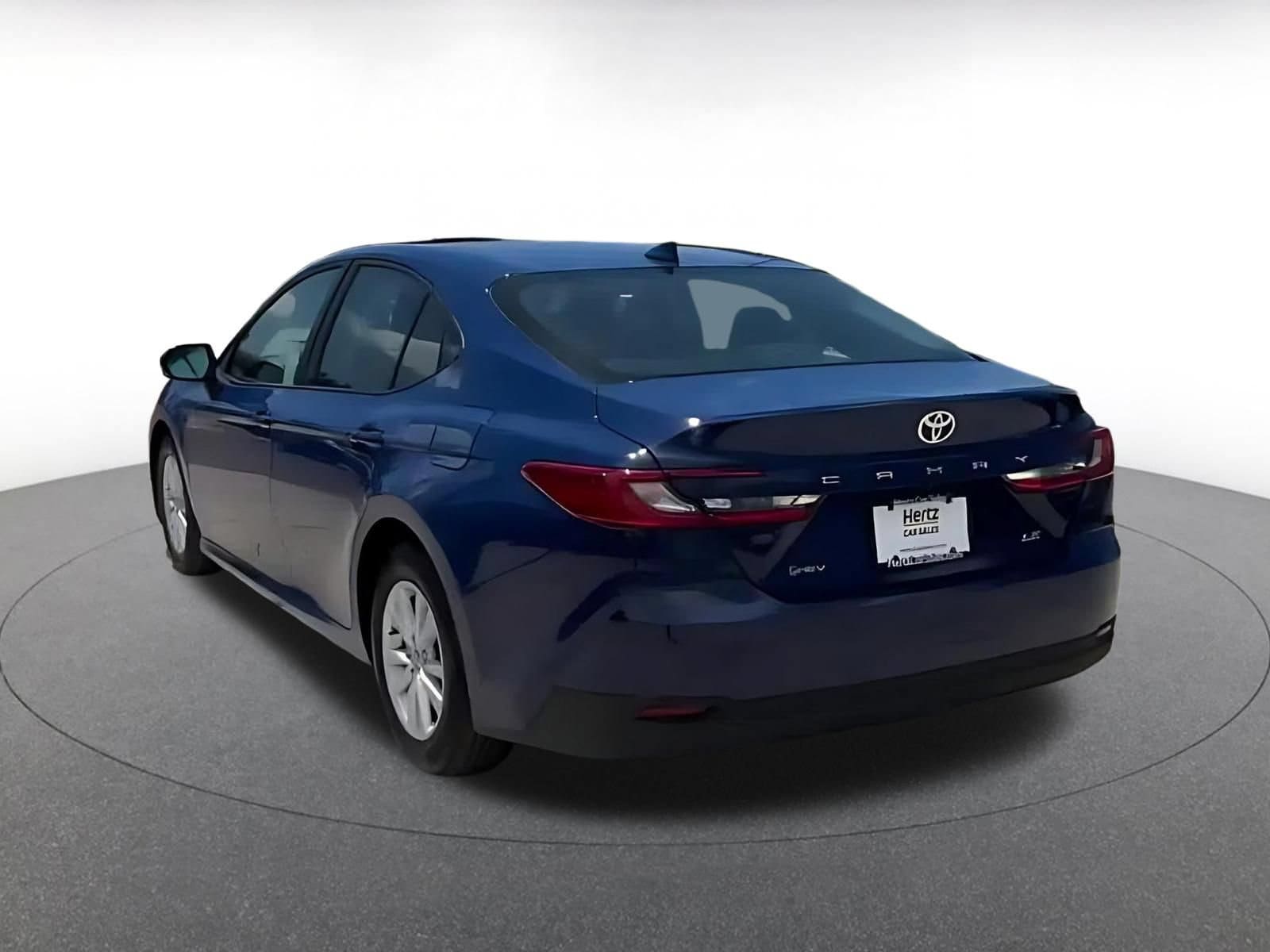 Thumbnail: 2025 Toyota Camry - 11