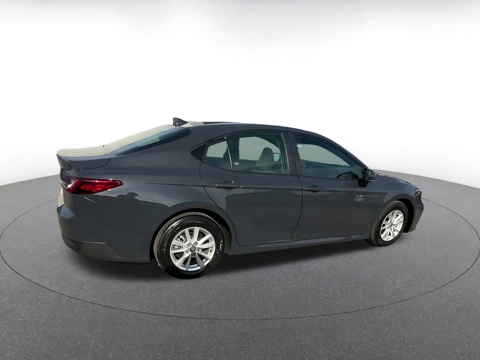 Thumbnail: 2025 Toyota Camry - 15