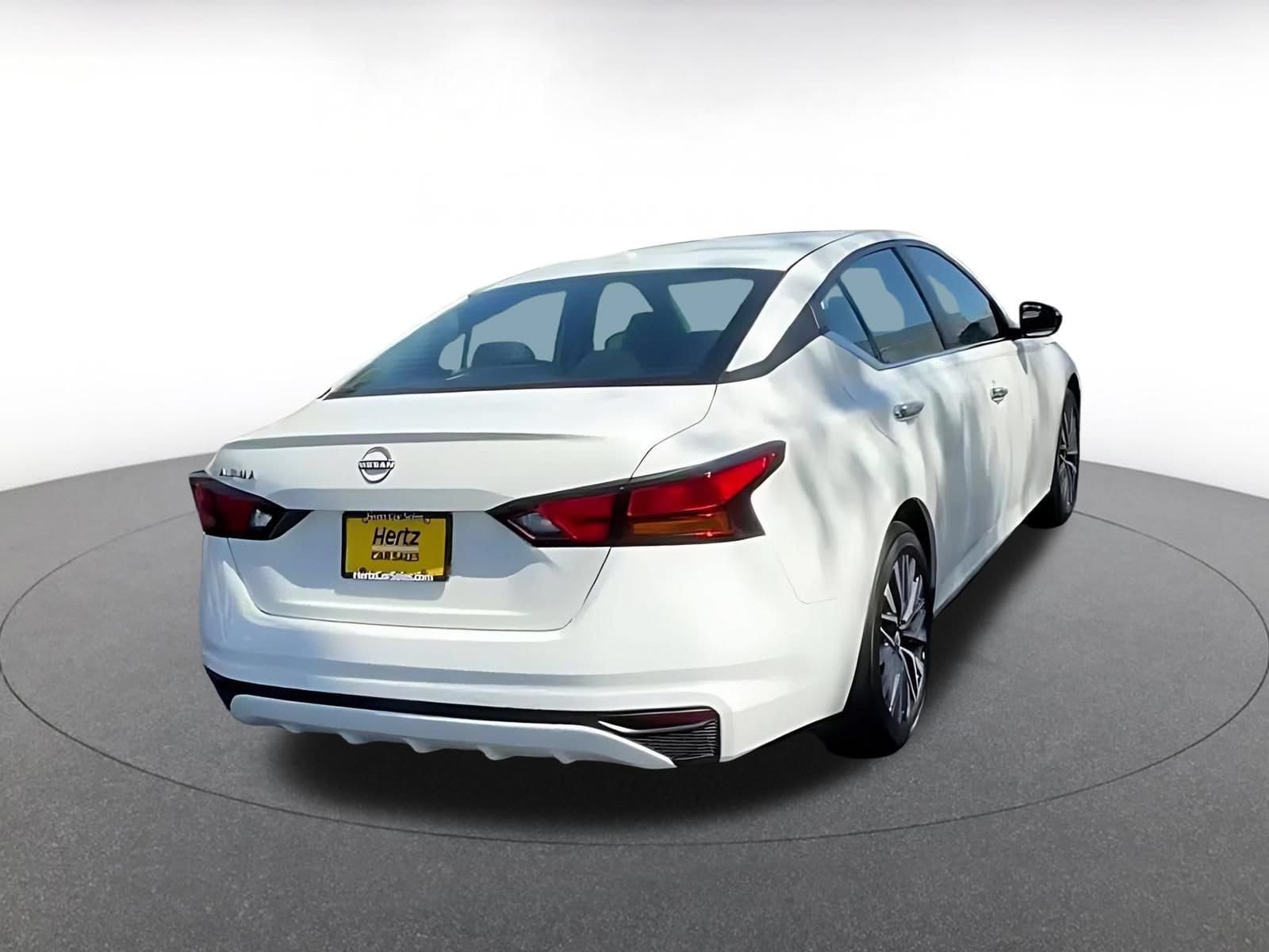 Thumbnail: 2025 Nissan Altima - 14