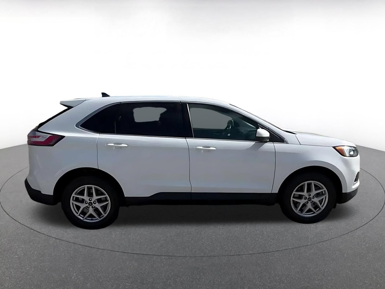 Thumbnail: 2024 Ford Edge - 13
