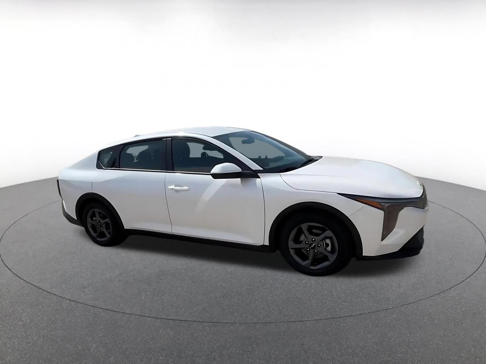 Thumbnail: 2026 Kia K4 - 2