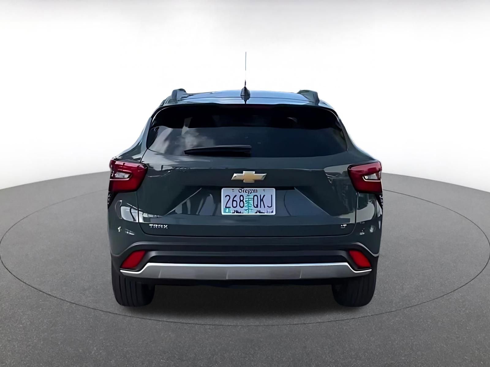 Thumbnail: 2025 Chevrolet Trax - 12