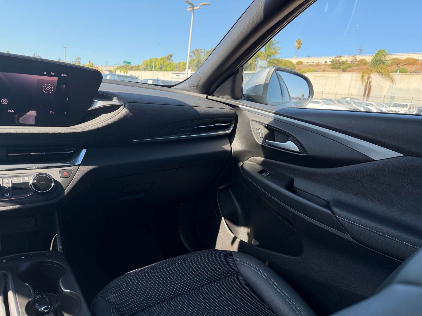 Thumbnail: 2025 Buick Envista - 33