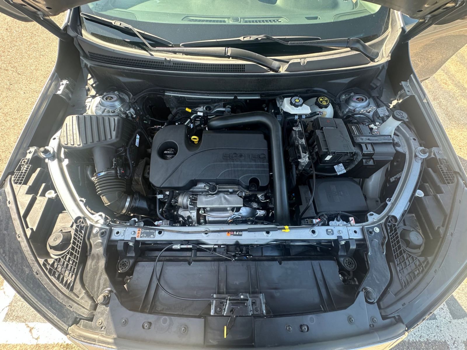 Thumbnail: 2024 GMC Terrain - 32