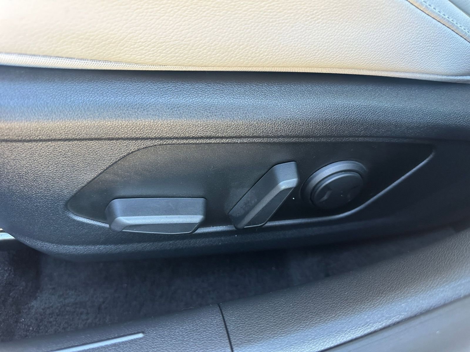 Thumbnail: 2025 Hyundai Elantra - 23