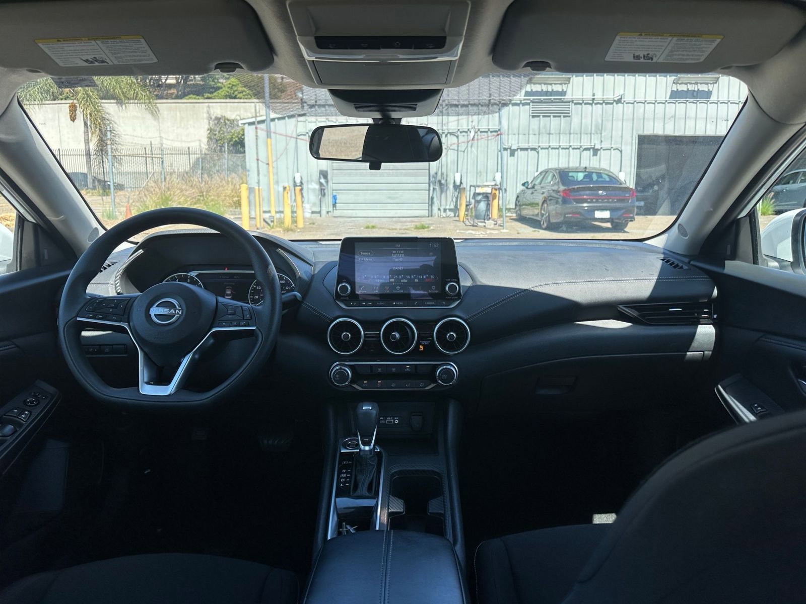 Thumbnail: 2024 Nissan Sentra - 31