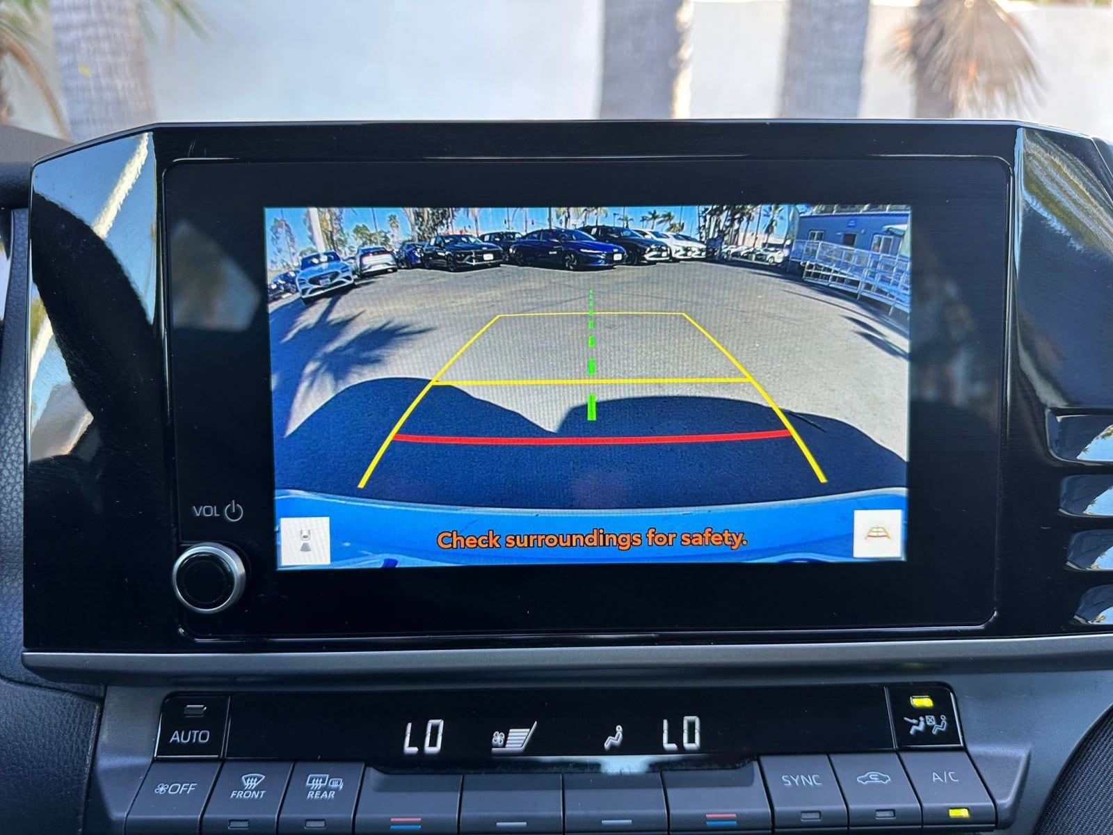 Thumbnail: 2025 Toyota Camry - 17