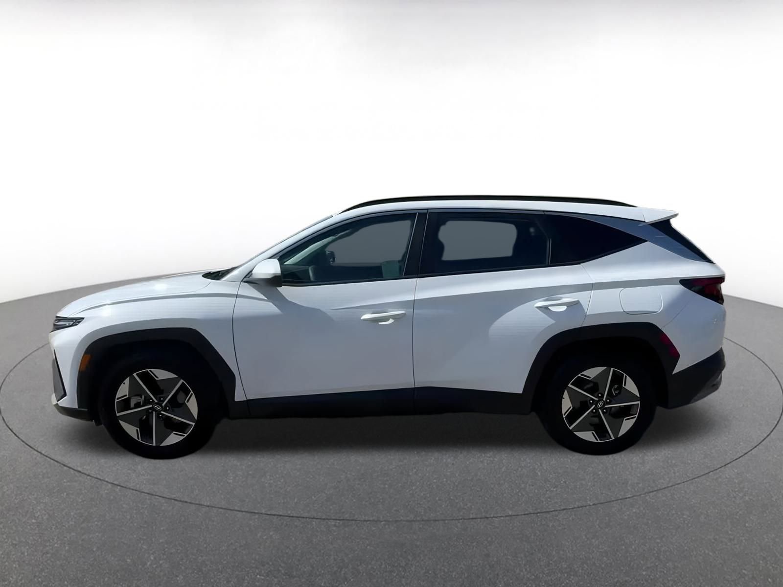 Thumbnail: 2025 Hyundai Tucson - 9