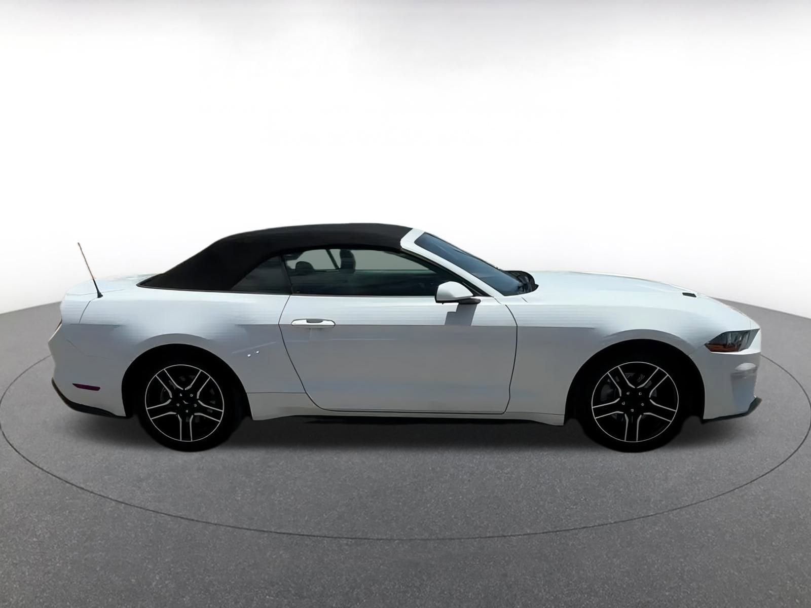 Thumbnail: 2023 Ford Mustang - 16