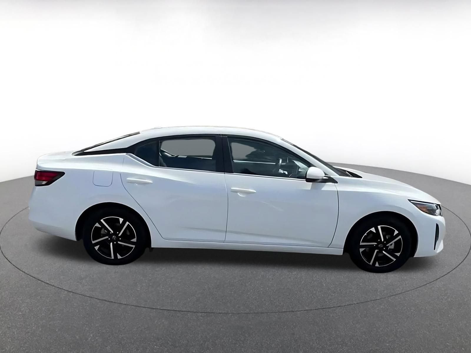 Thumbnail: 2025 Nissan Sentra - 15