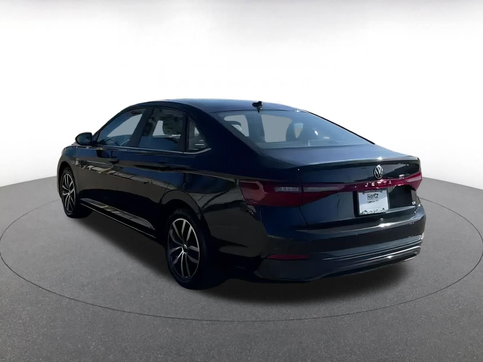 Thumbnail: 2025 Volkswagen Jetta - 10