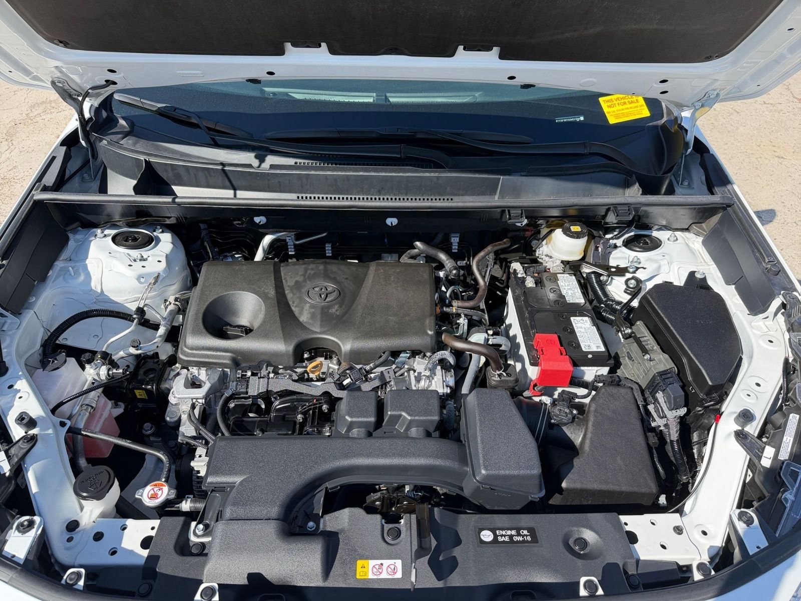 Thumbnail: 2025 Toyota RAV4 - 32