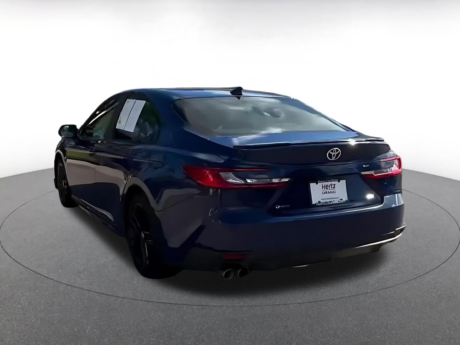 Thumbnail: 2025 Toyota Camry - 11