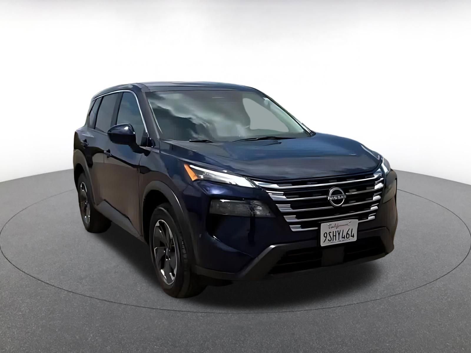 Thumbnail: 2025 Nissan Rogue - 3