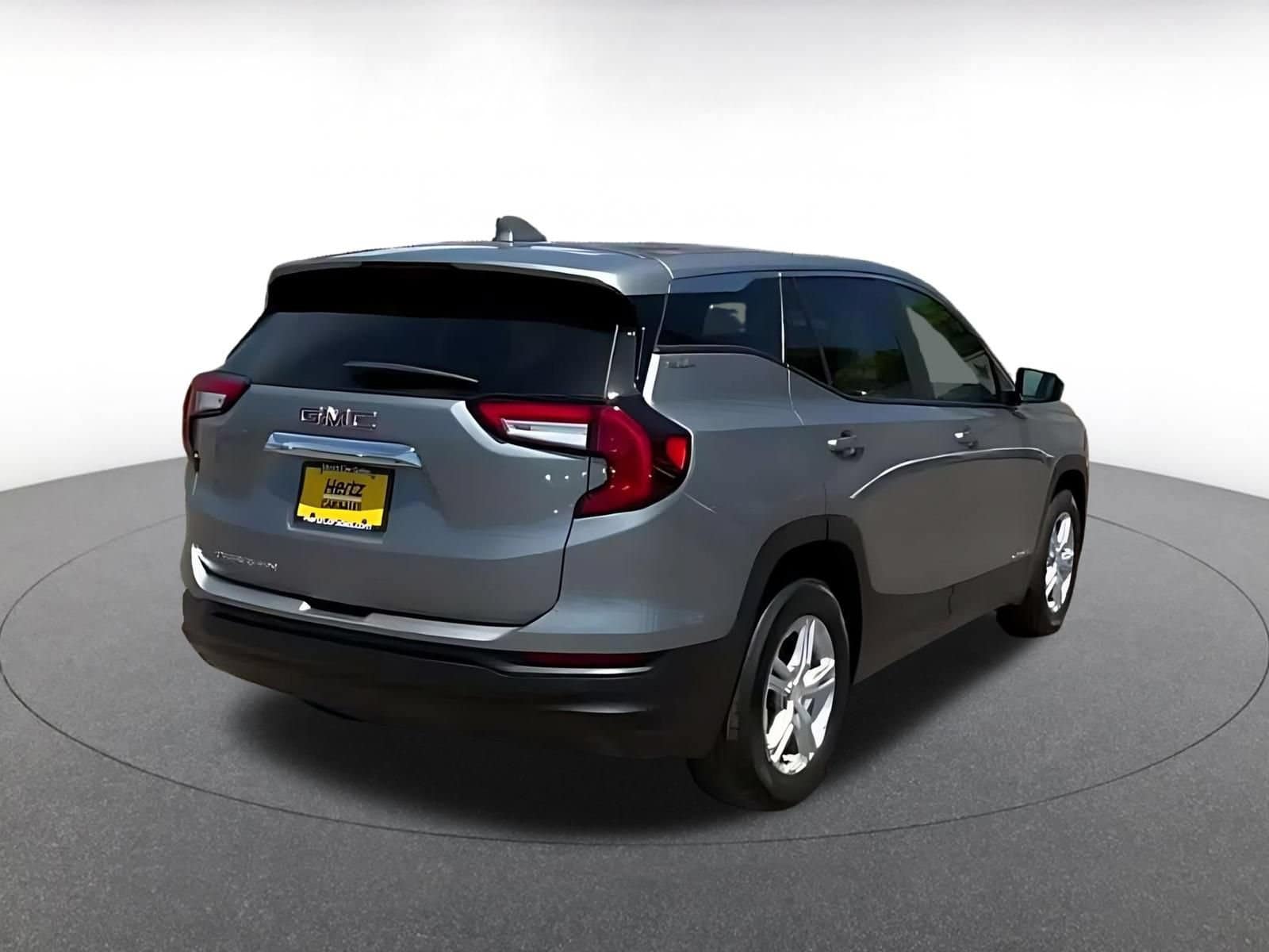 Thumbnail: 2024 GMC Terrain - 15