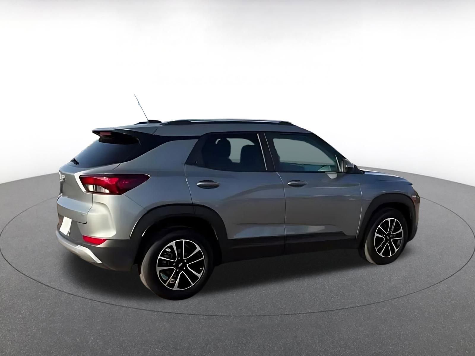 Thumbnail: 2025 Chevrolet TrailBlazer - 12