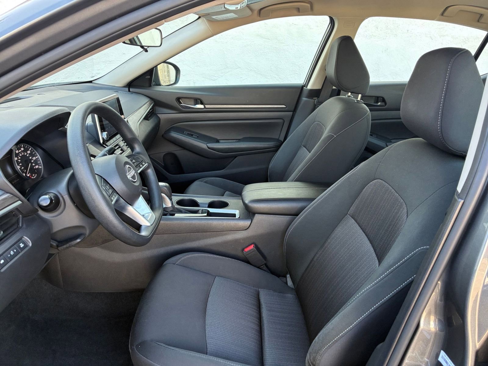 Thumbnail: 2025 Nissan Altima - 27