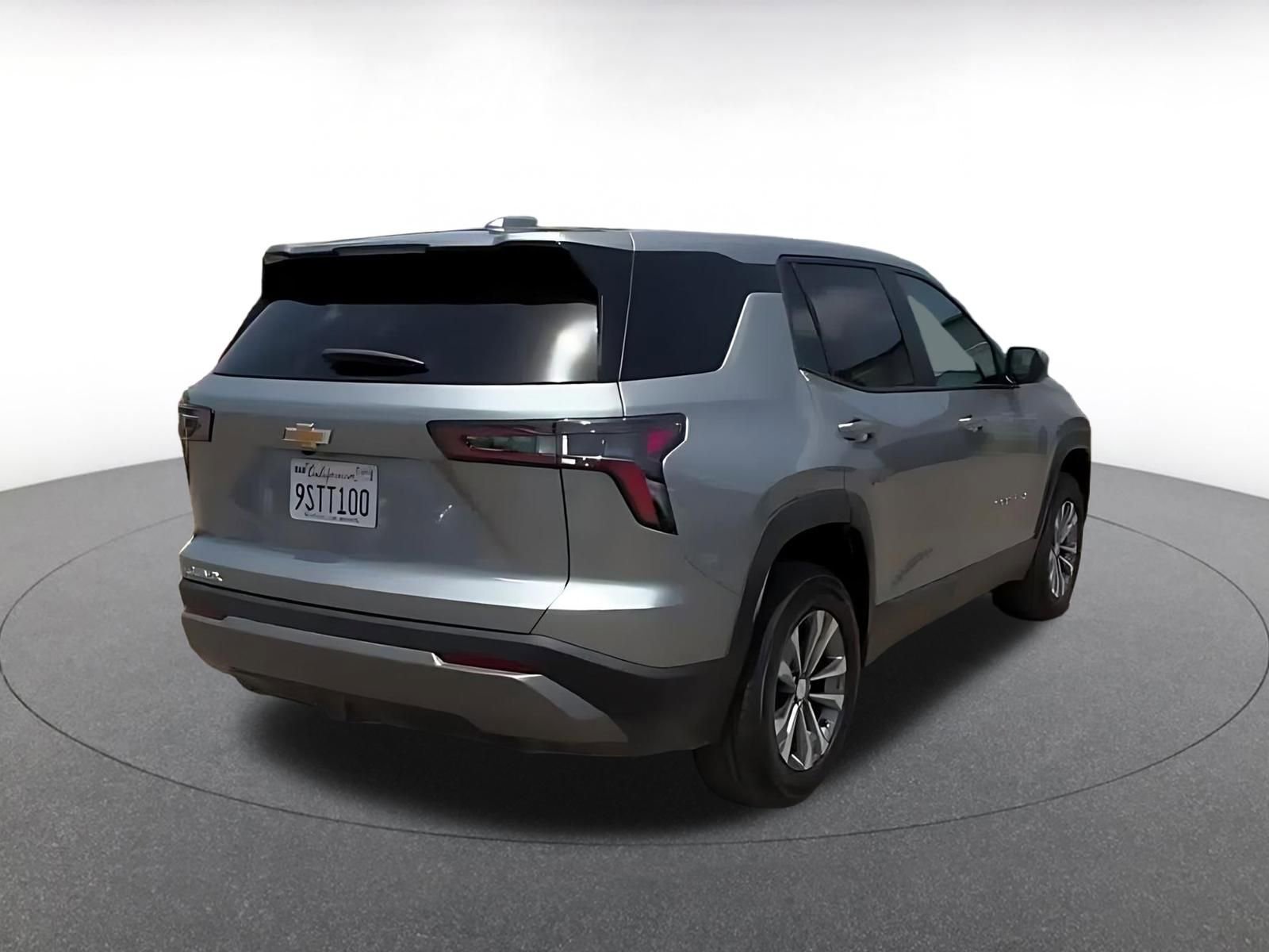 Thumbnail: 2025 Chevrolet Equinox - 15