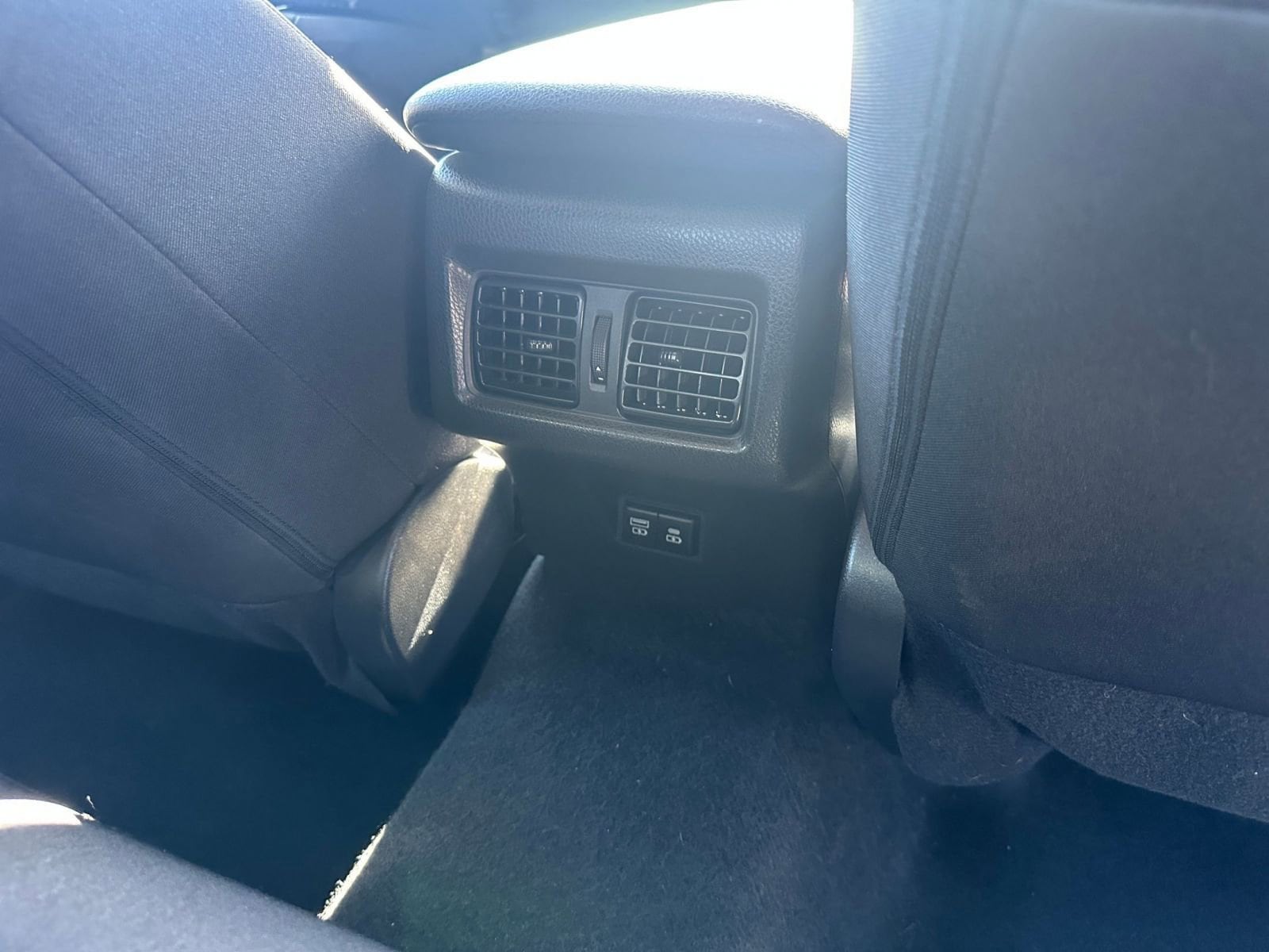 Thumbnail: 2025 Toyota Camry - 23