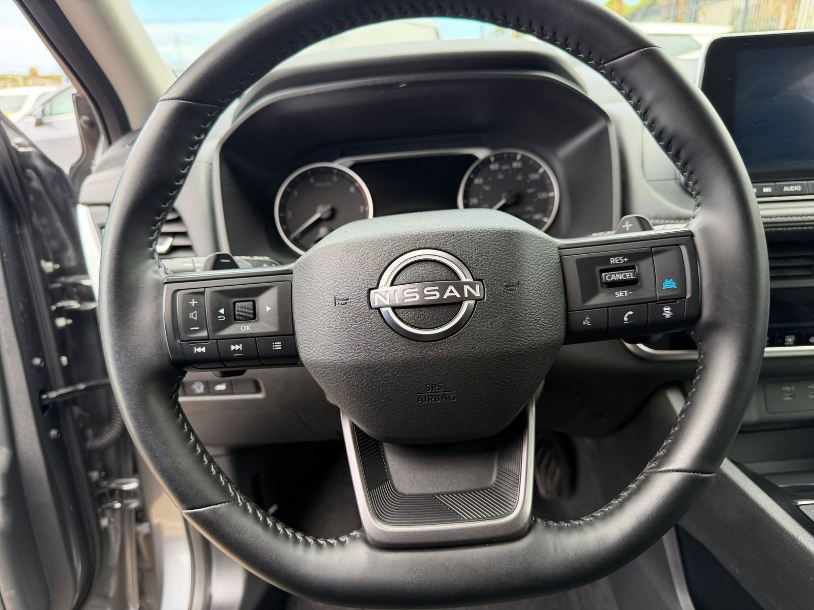 Thumbnail: 2025 Nissan Rogue - 30