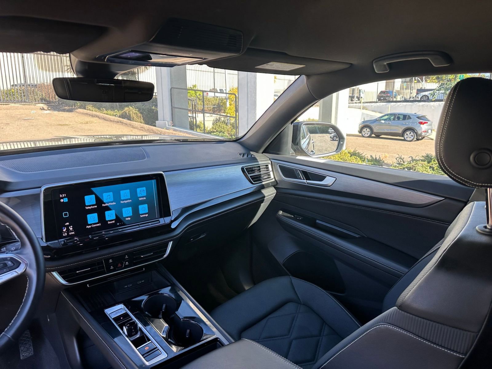 Thumbnail: 2025 Volkswagen Atlas - 35