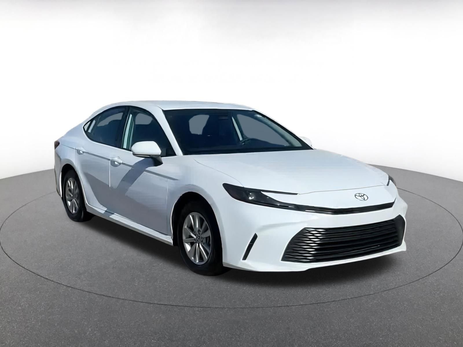 Thumbnail: 2025 Toyota Camry - 3
