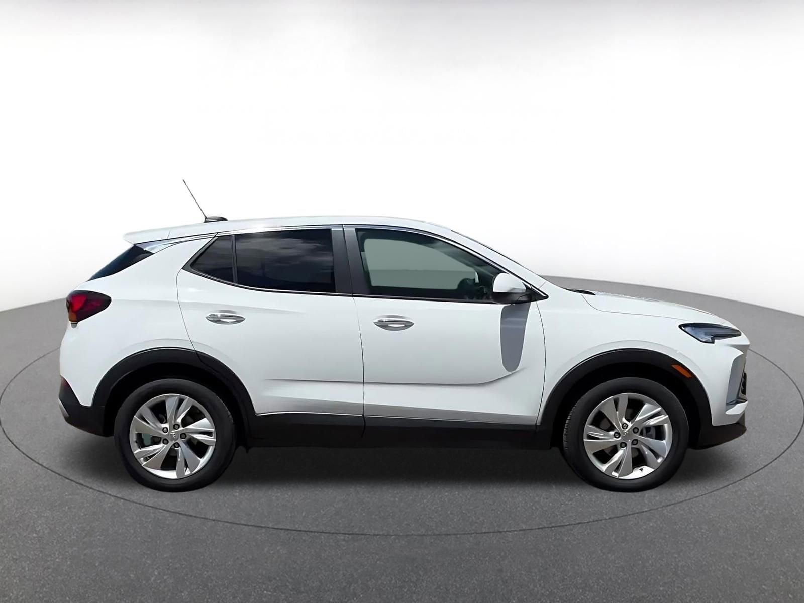 Thumbnail: 2025 Buick Encore GX - 16