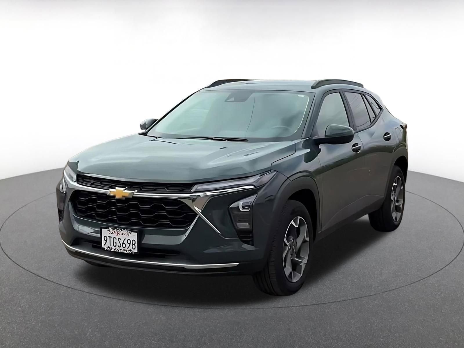 Thumbnail: 2025 Chevrolet Trax - 7