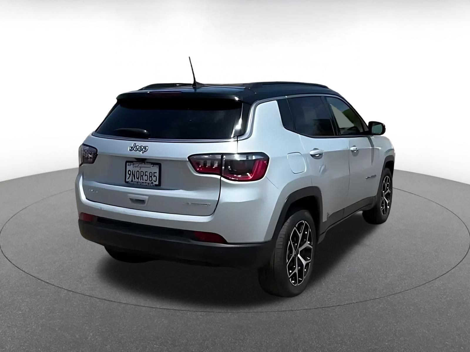 Thumbnail: 2025 Jeep Compass - 12
