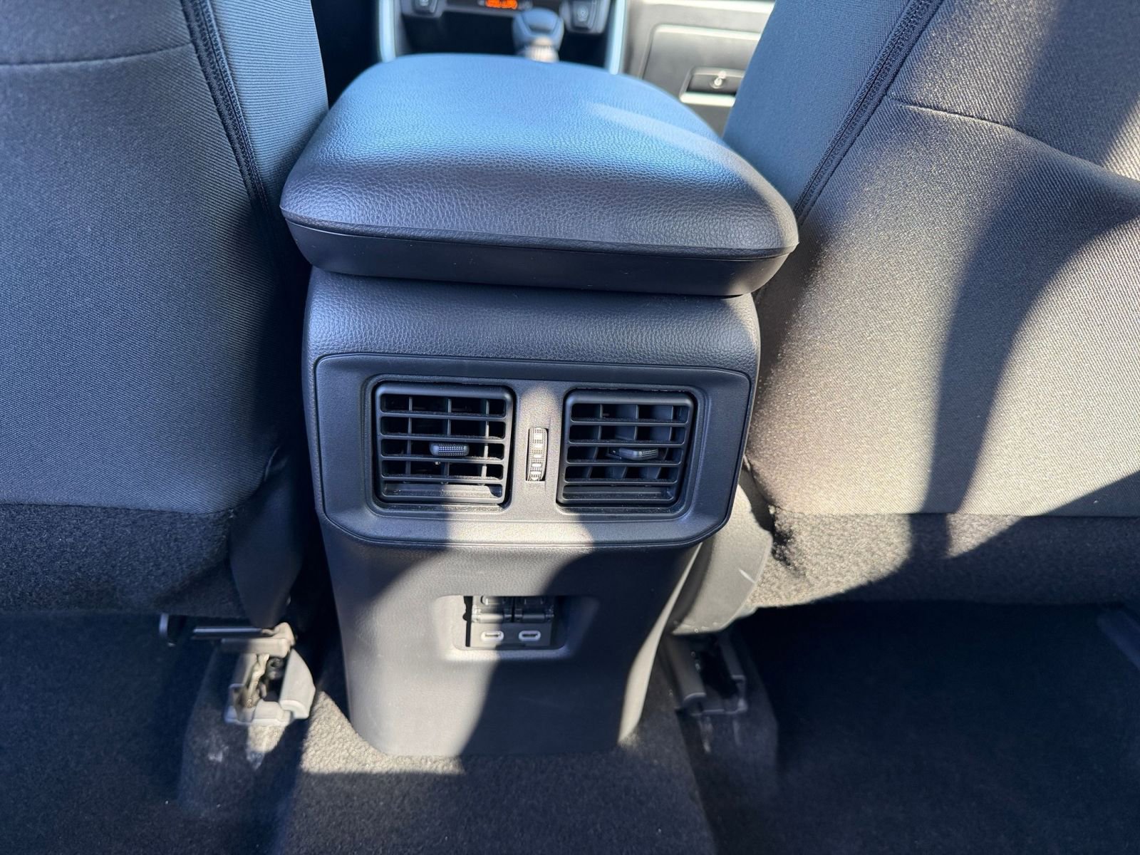 Thumbnail: 2025 Toyota RAV4 - 24