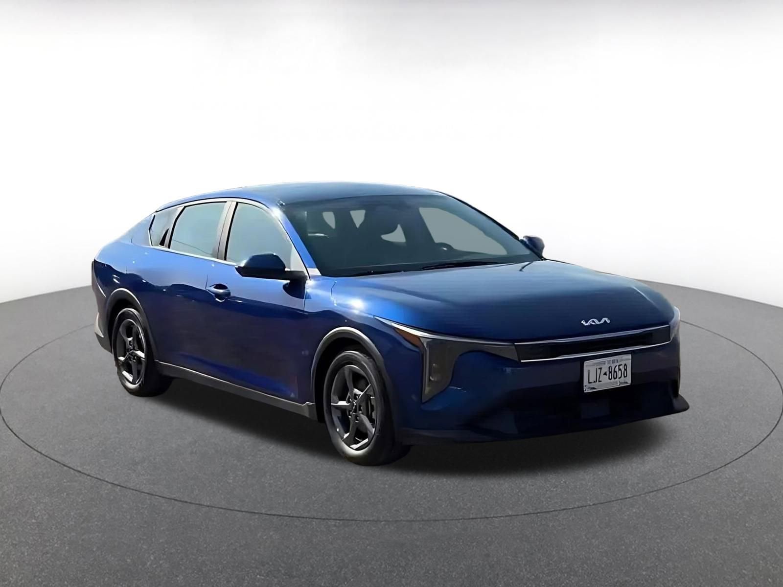 Thumbnail: 2025 Kia K4 - 3