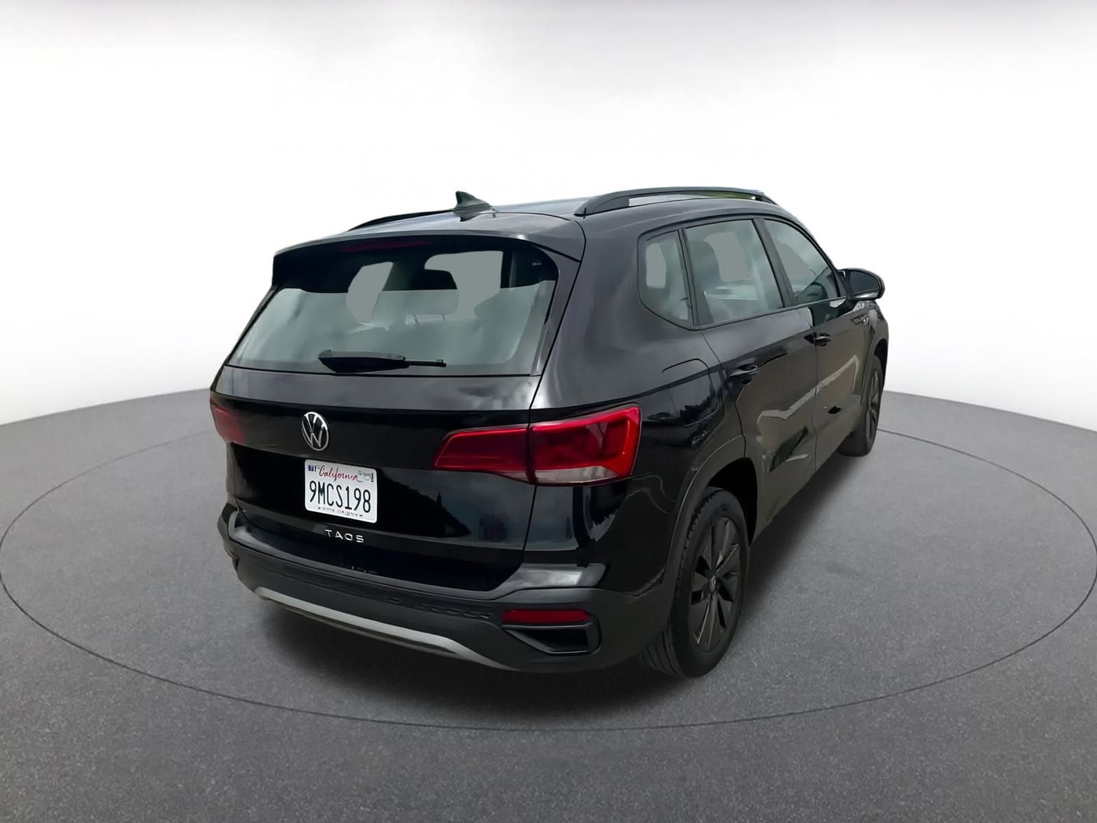 Thumbnail: 2024 Volkswagen Taos - 15