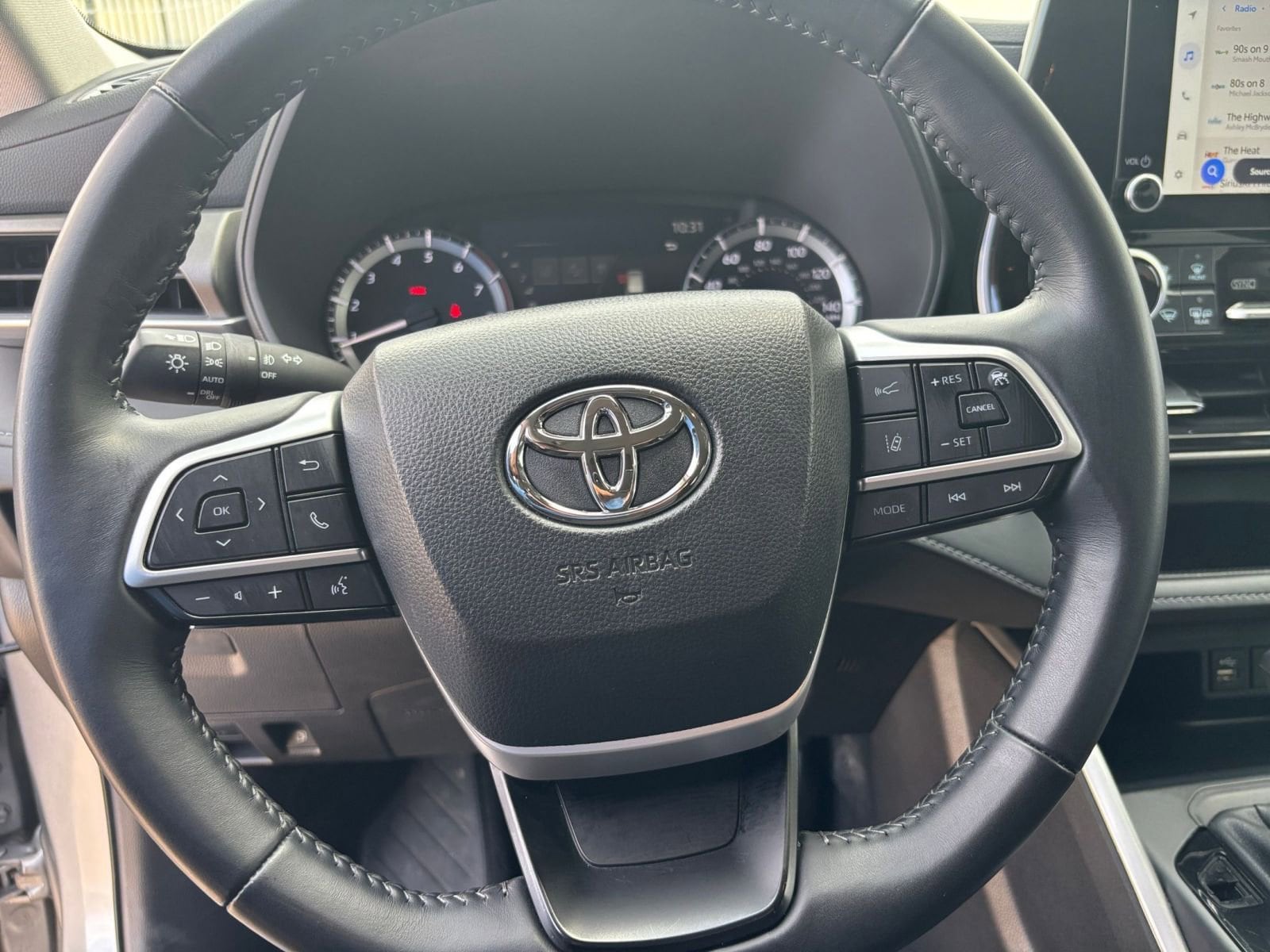 Thumbnail: 2025 Toyota Highlander - 29