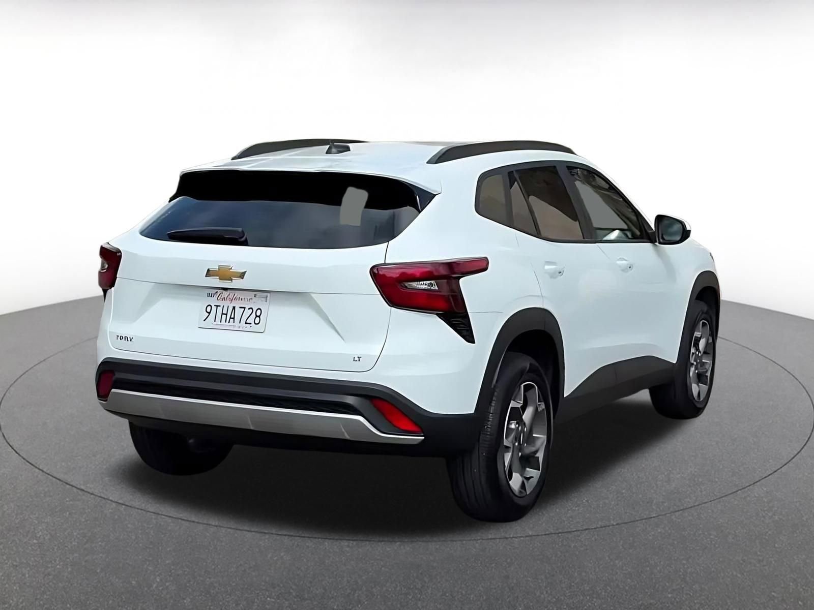 Thumbnail: 2025 Chevrolet Trax - 14