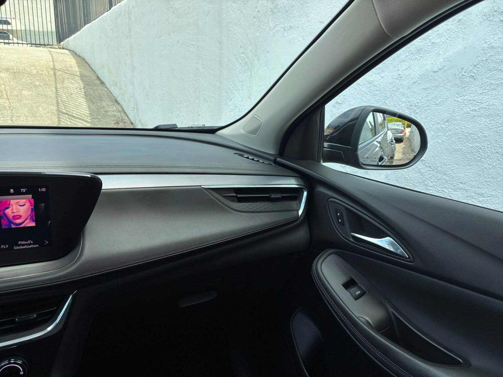 Thumbnail: 2025 Buick Encore GX - 34