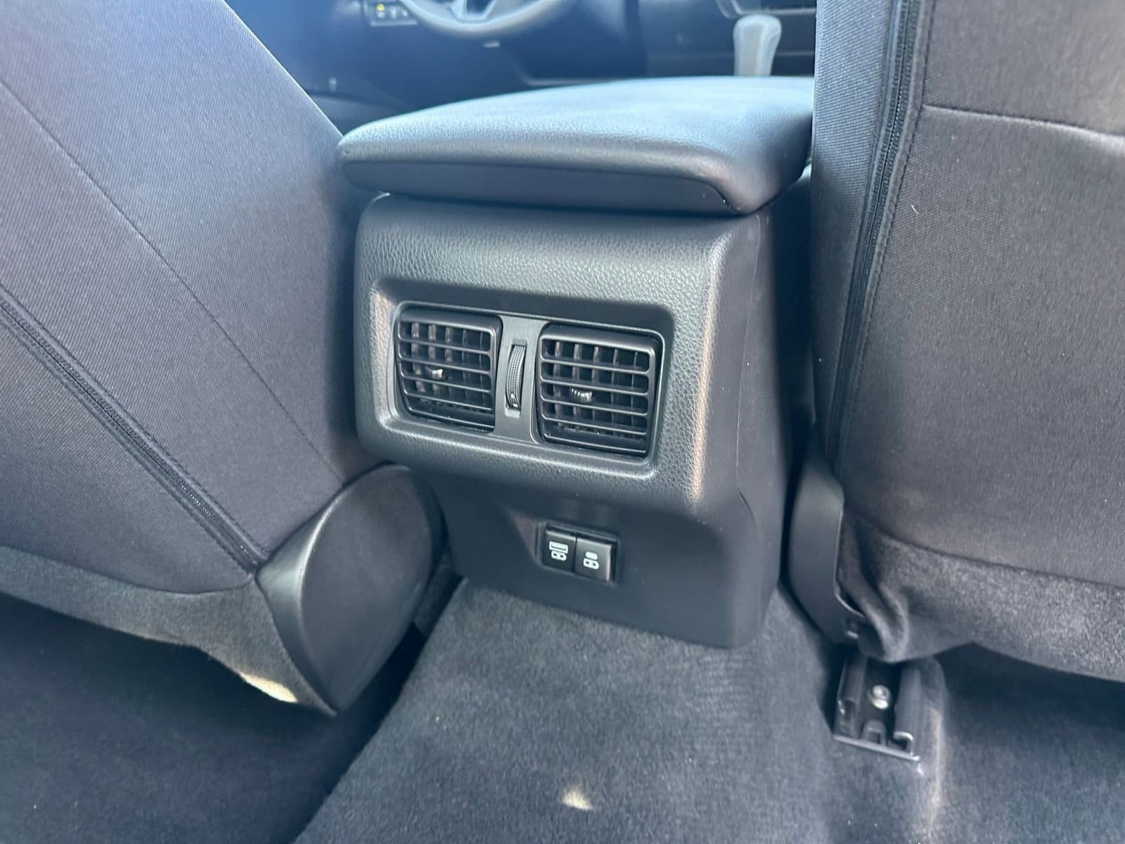 Thumbnail: 2025 Toyota Camry - 23