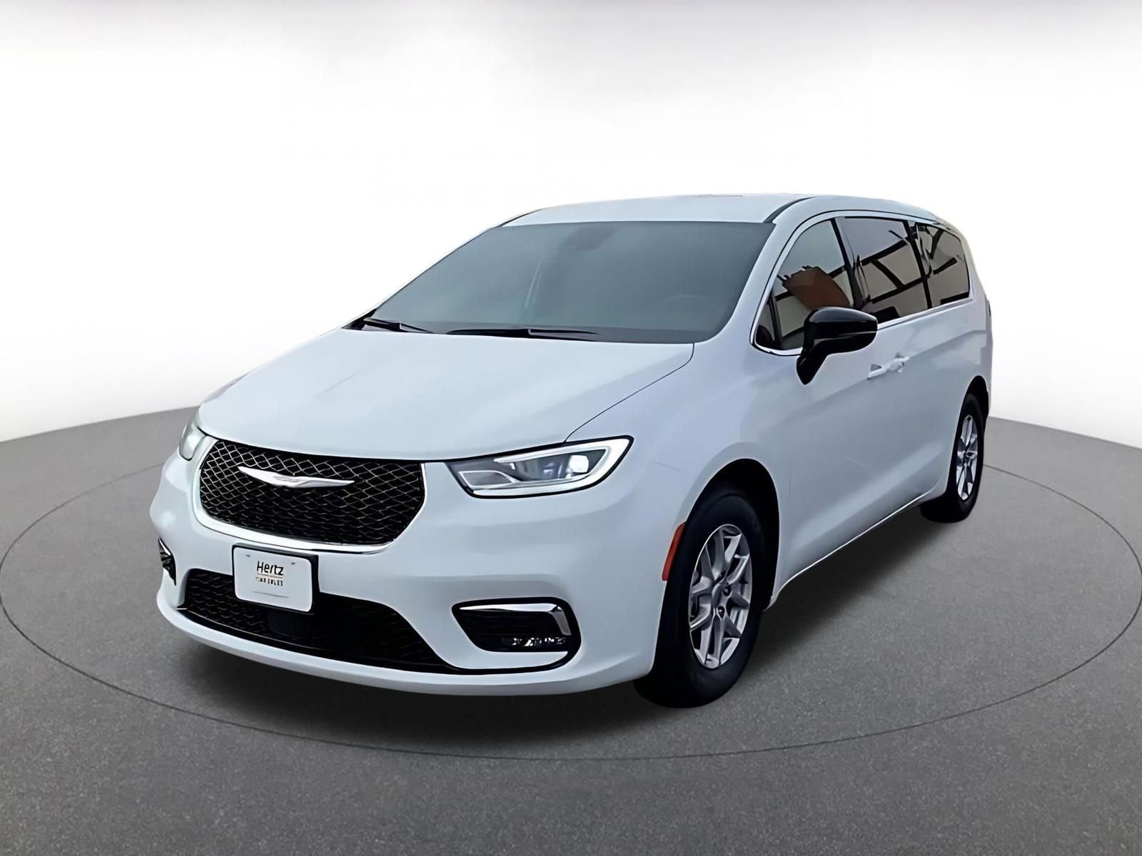 Thumbnail: 2025 Chrysler Pacifica - 7