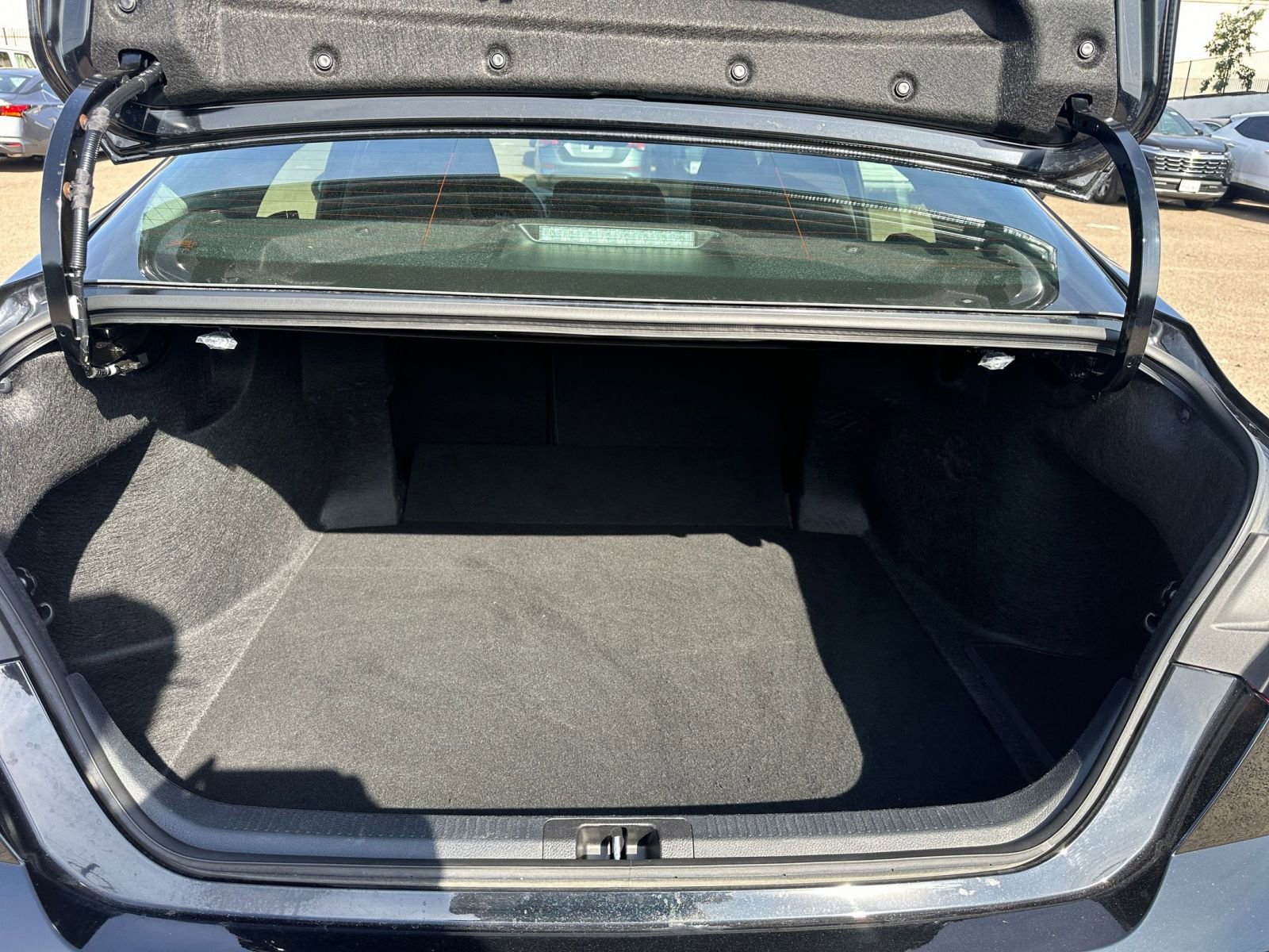 Thumbnail: 2025 Toyota Camry - 30